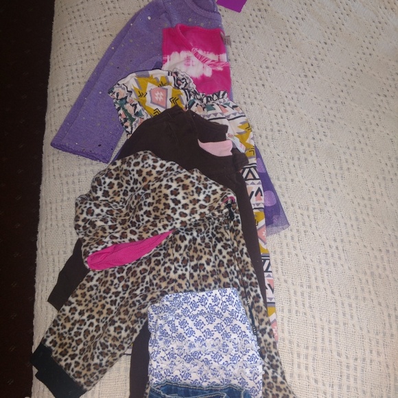 Girls - Picture 6 of 8